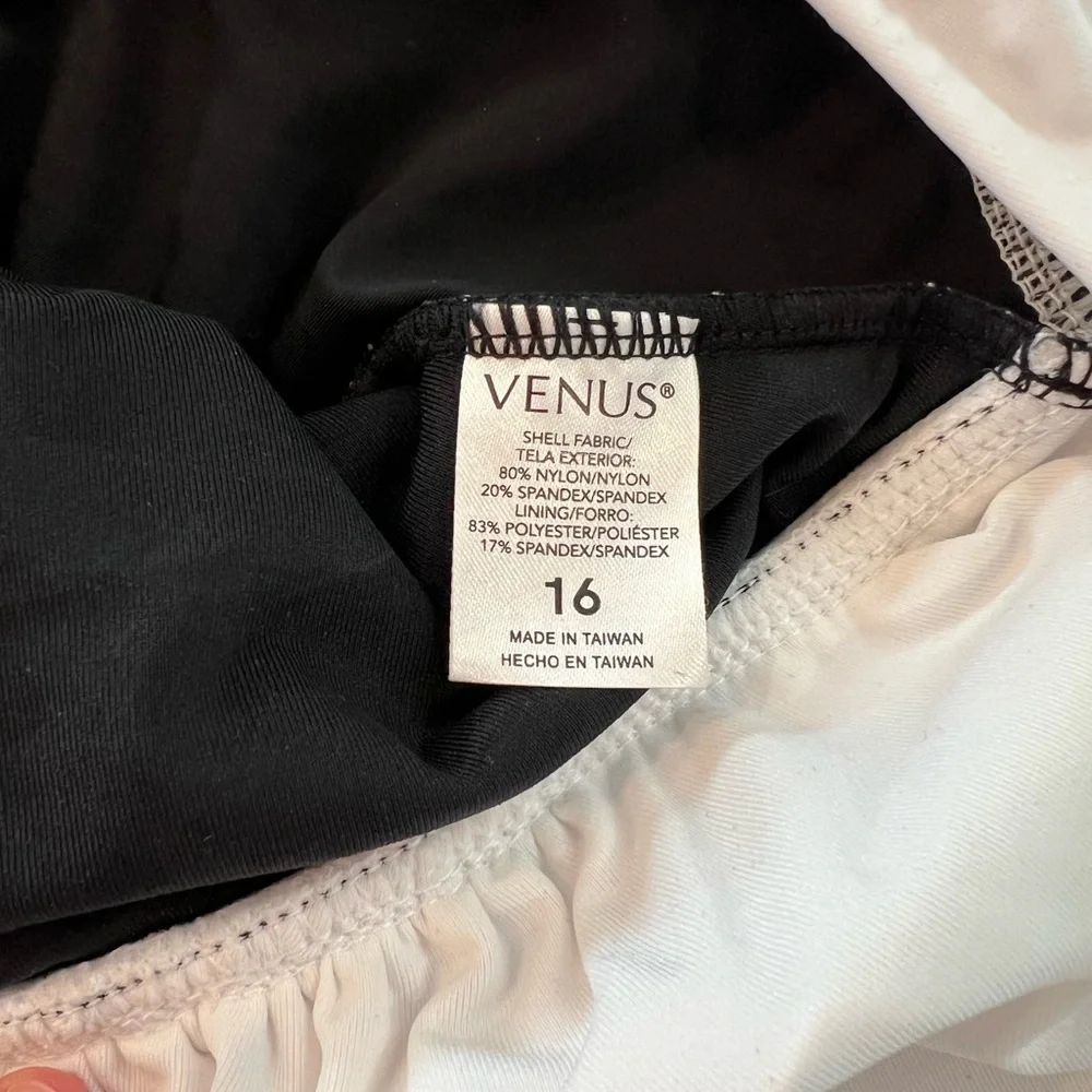 NWOT Venus Black and White Swimsuit‎